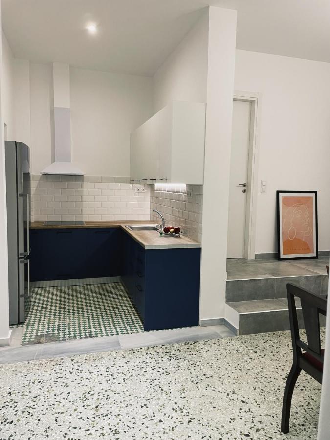 Olive Apartment Renovated 2022 피레아스 외부 사진