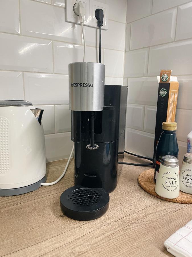 Olive Apartment Renovated 2022 피레아스 외부 사진